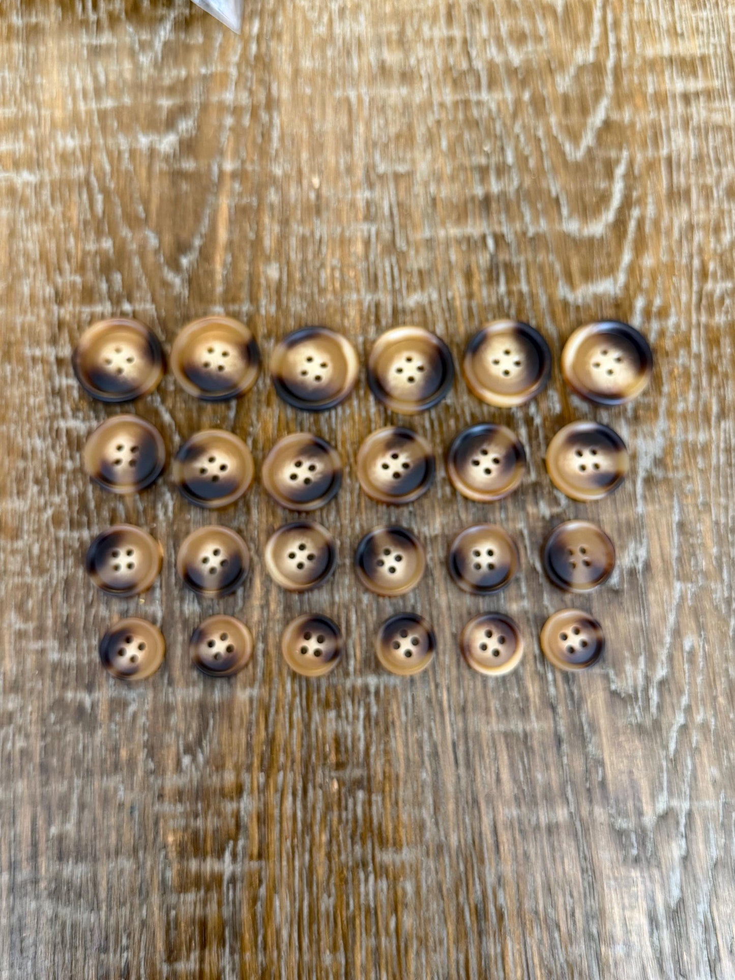 6 pcs Buttons, Polyester Mock Horn Design Buttons, 4 Sizes