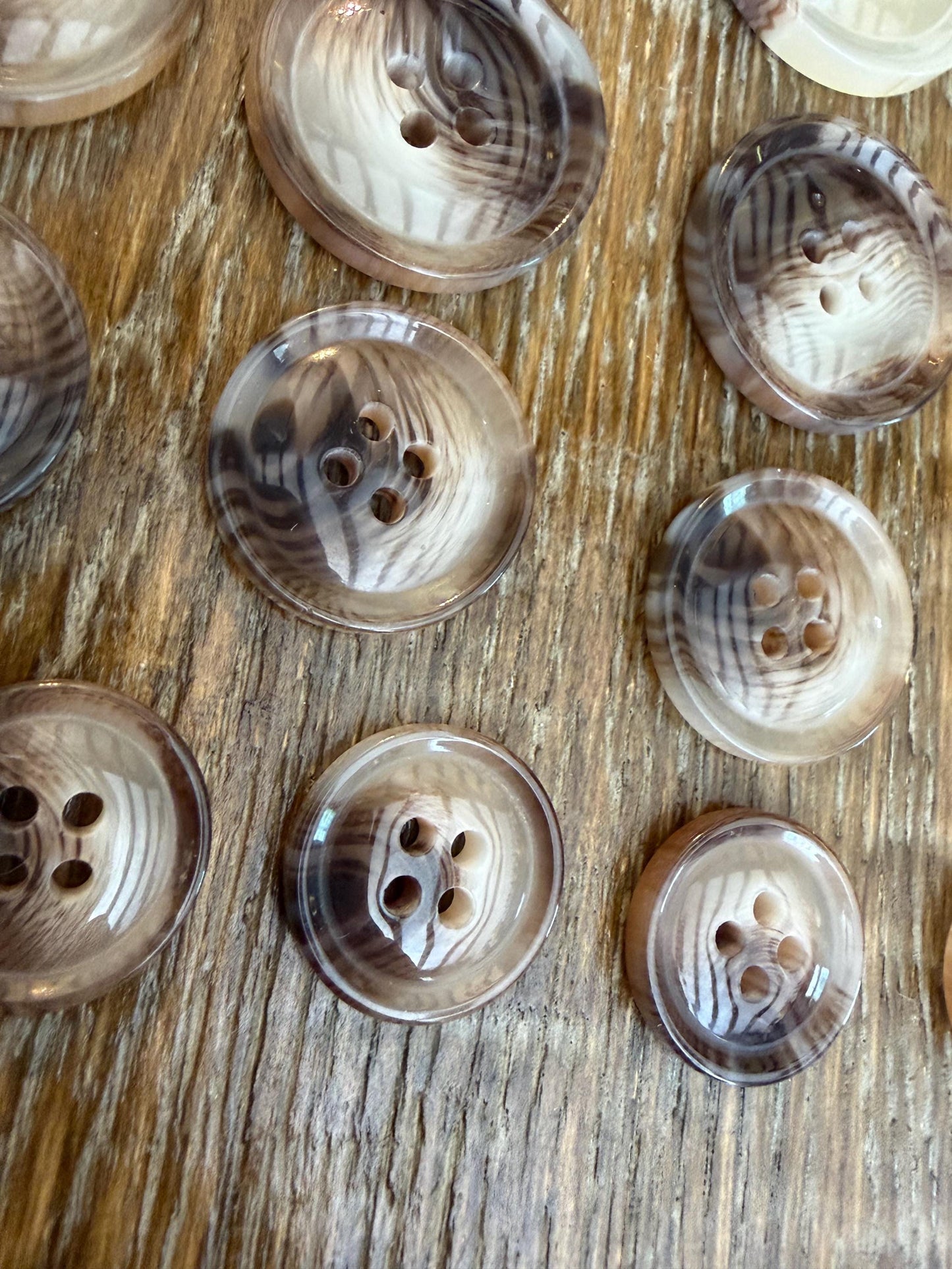 6 pcs Buttons, Mock Horn Design Shiny Buttons, 4 Sizes