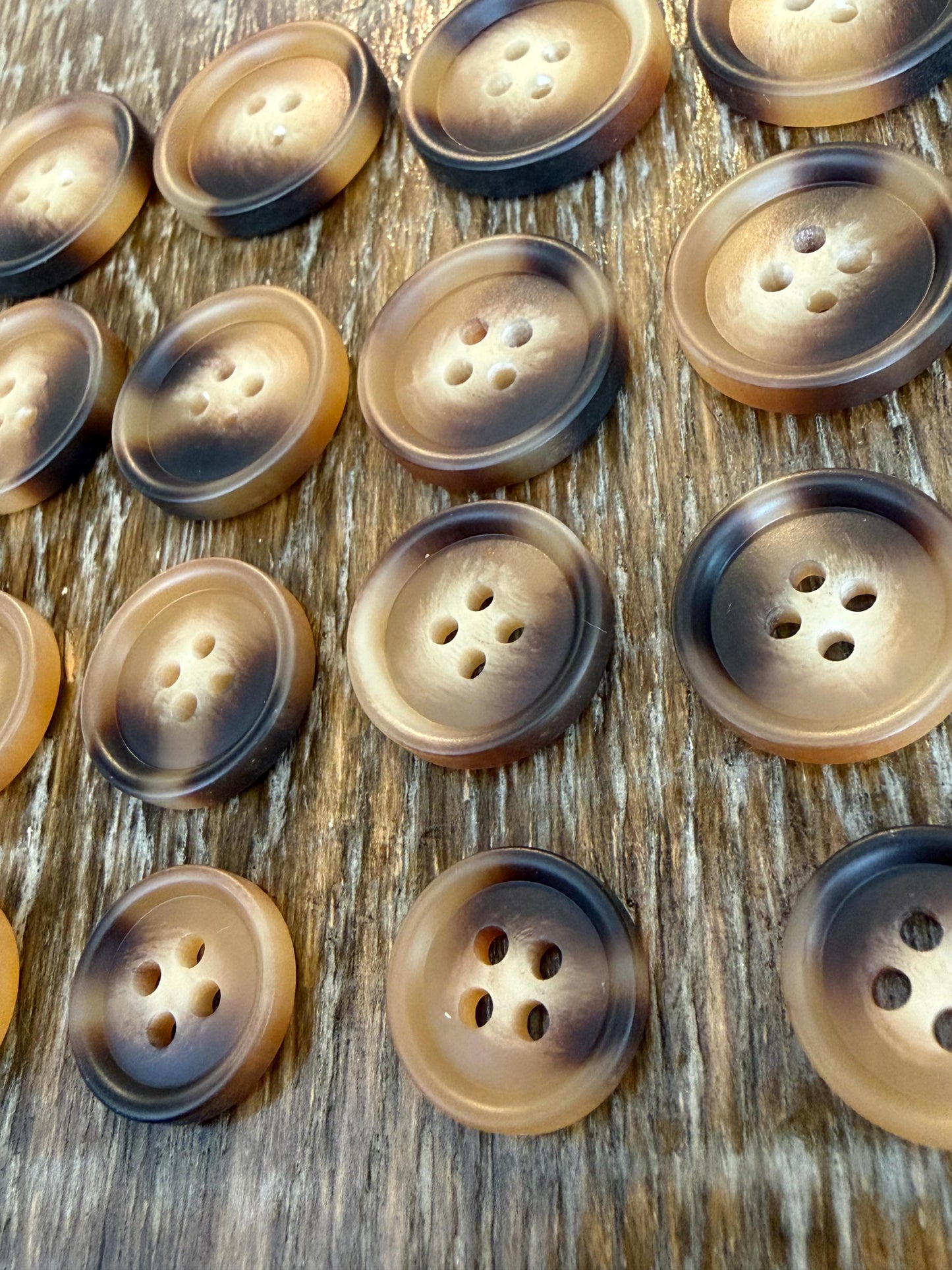 6 pcs Buttons, Polyester Mock Horn Design Buttons, 4 Sizes