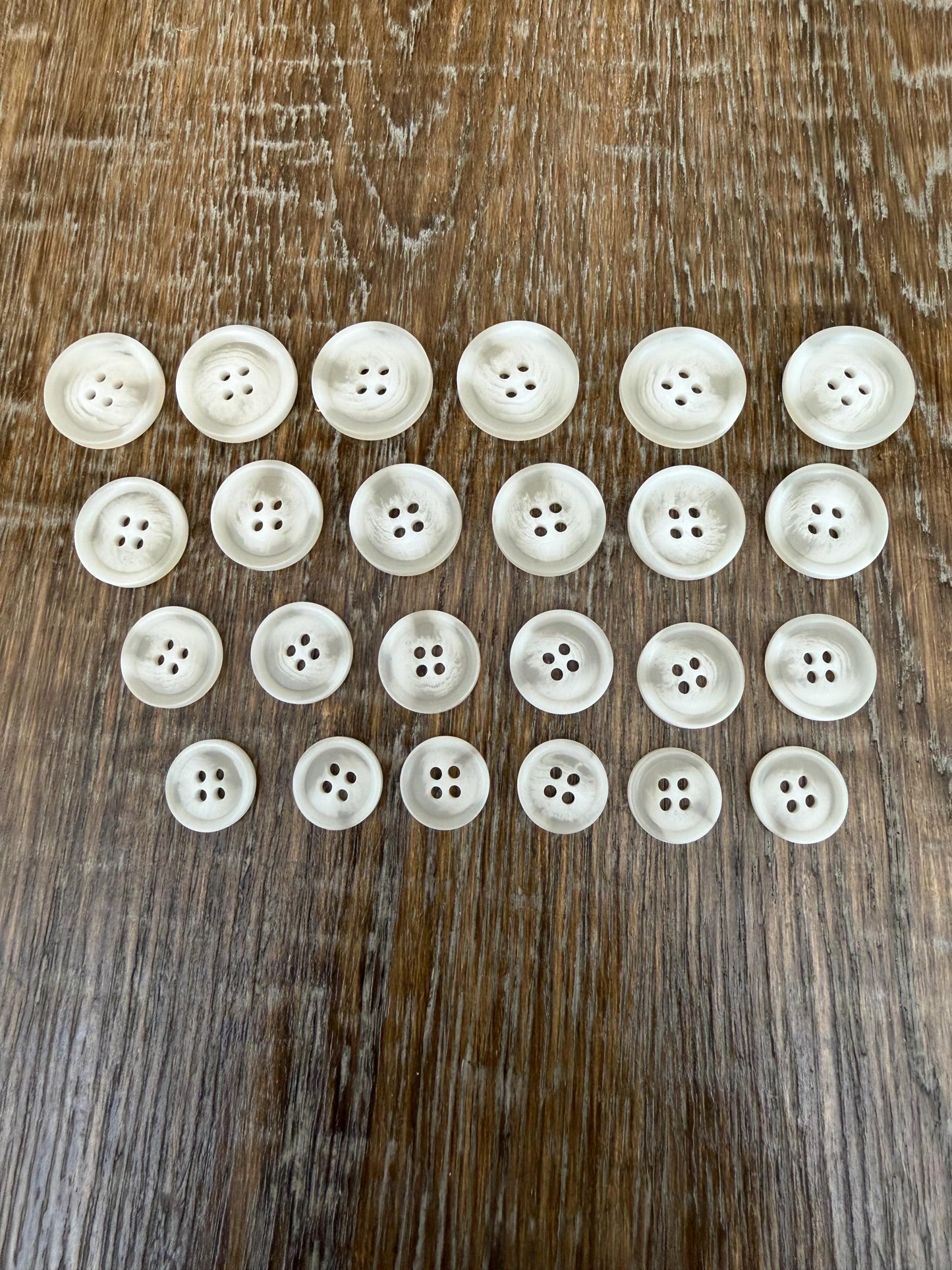6 pcs Buttons, Cream Polyester Mock Horn Design Buttons, 4 Sizes