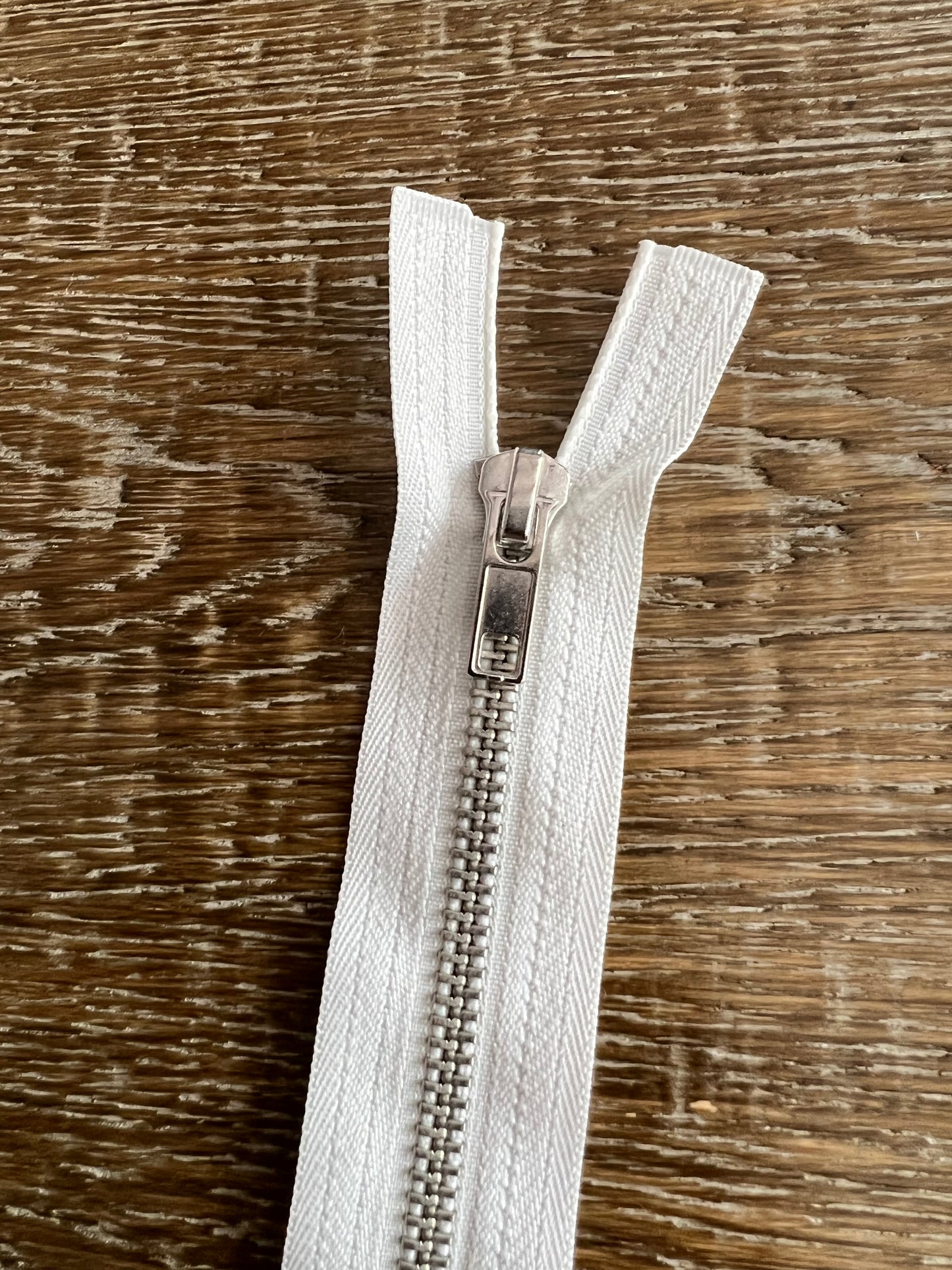 11inch No.5 Double Ended Metal Zip-Open End Ivory Tape