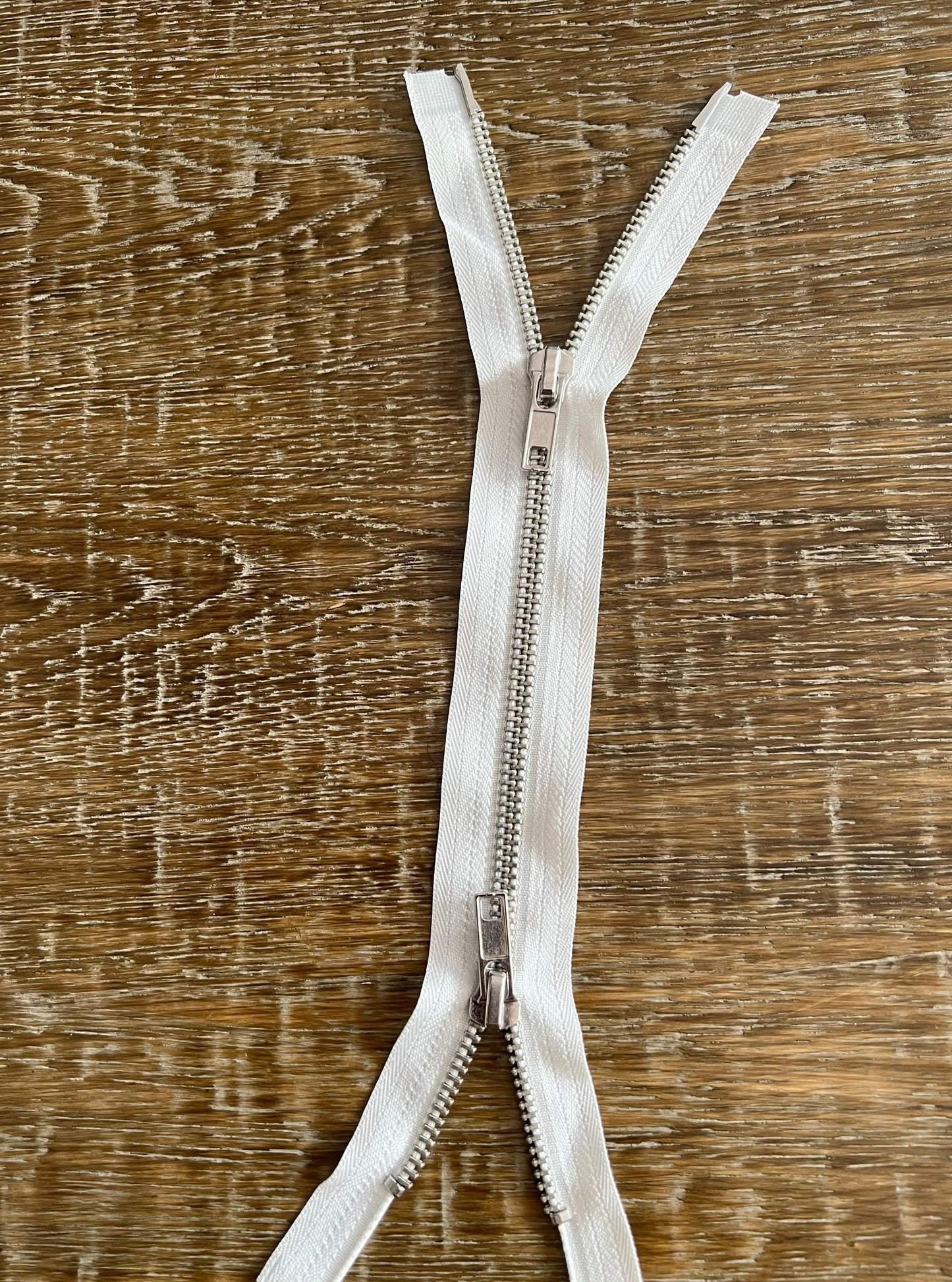 11inch No.5 Double Ended Metal Zip-Open End Ivory Tape