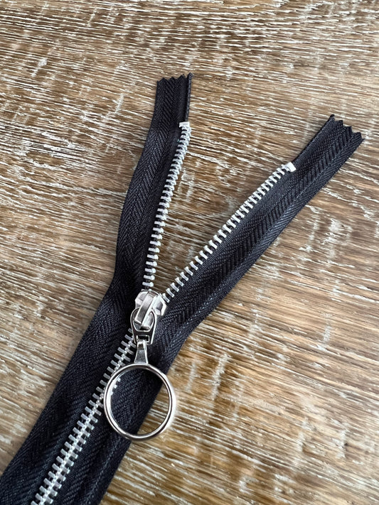 No.5 Closed End Ring Pull Metal Zipper