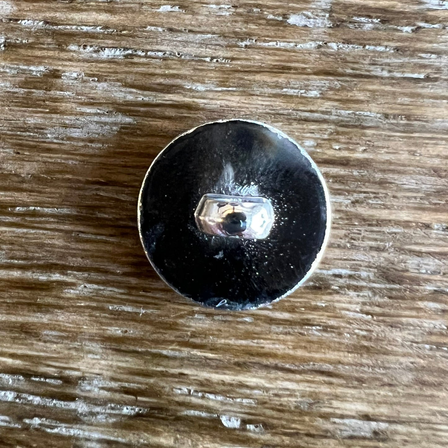 15mm Sunburst Detail Silver Shank Button (24L)