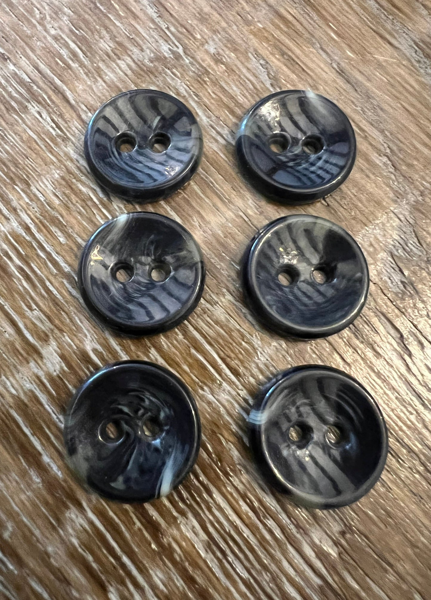 18mm Black Marble Button (28L)