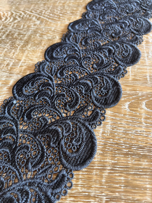 13cm Black Lace