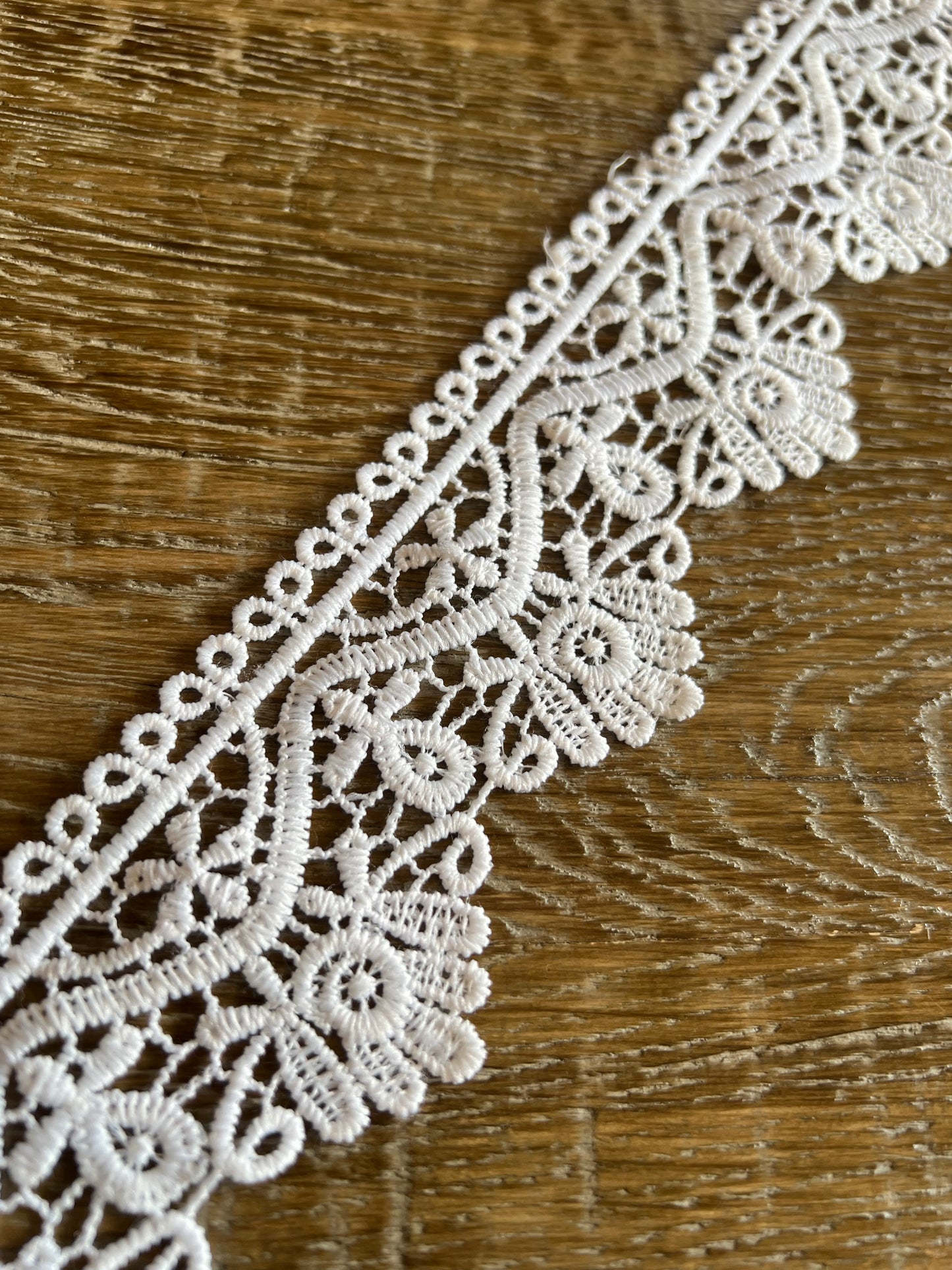 Crochet Effect Lace