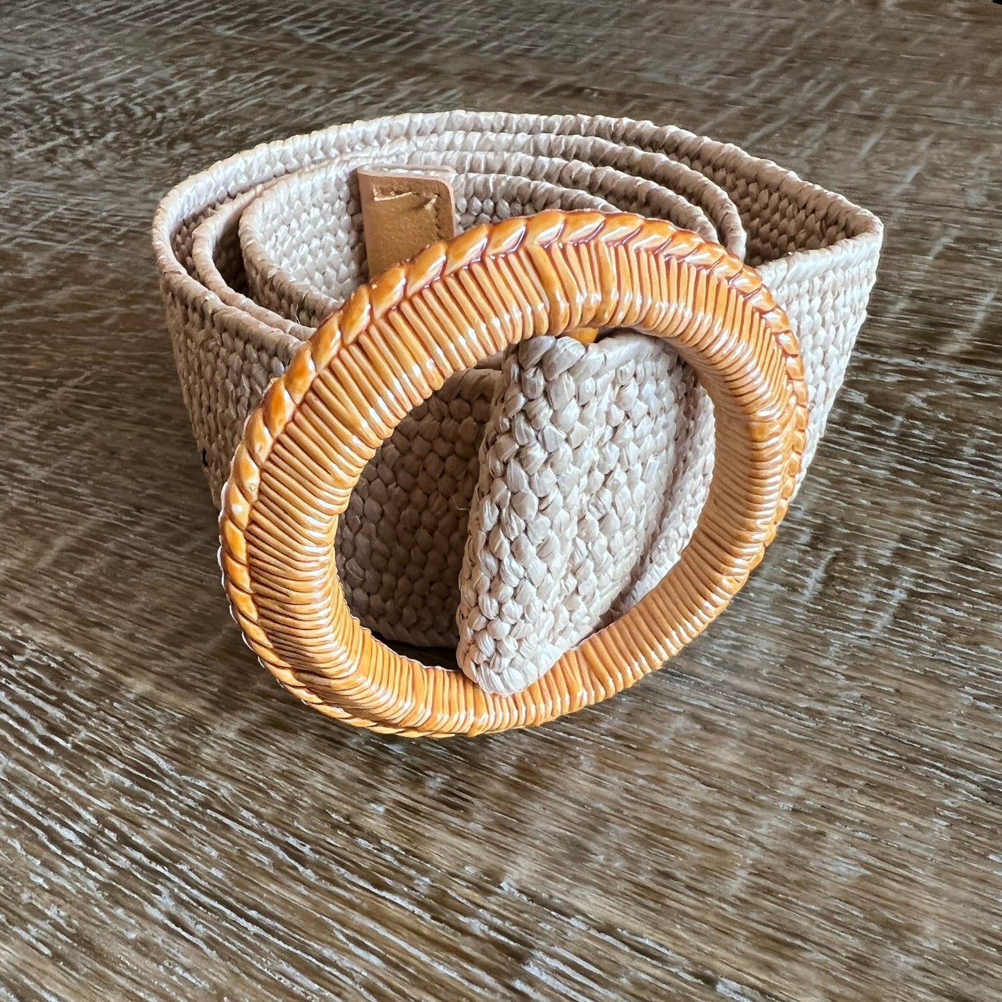 Woven Raffia Stretch Belt