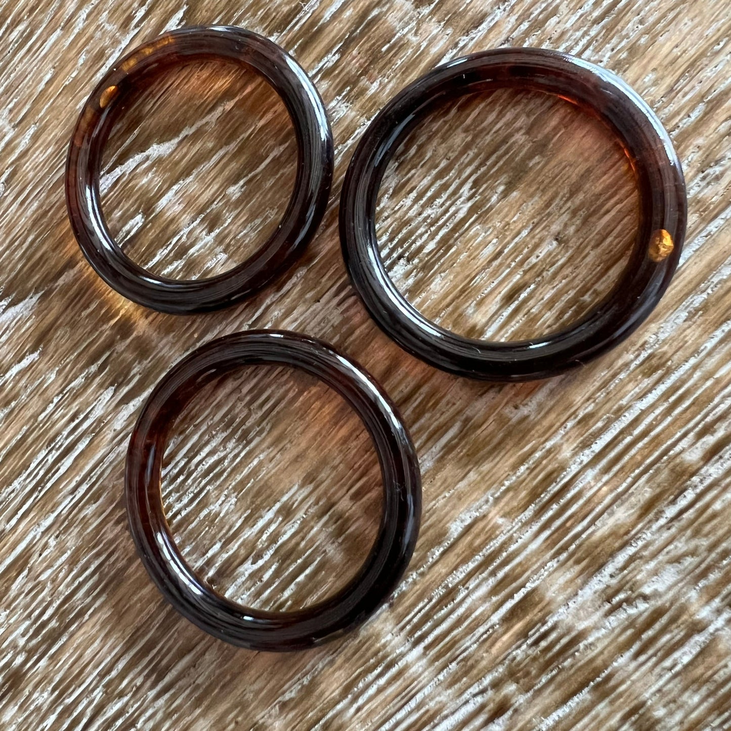 4cm Tortoiseshell Acrylic Ring