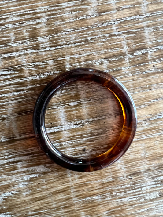 4cm Tortoiseshell Acrylic Ring