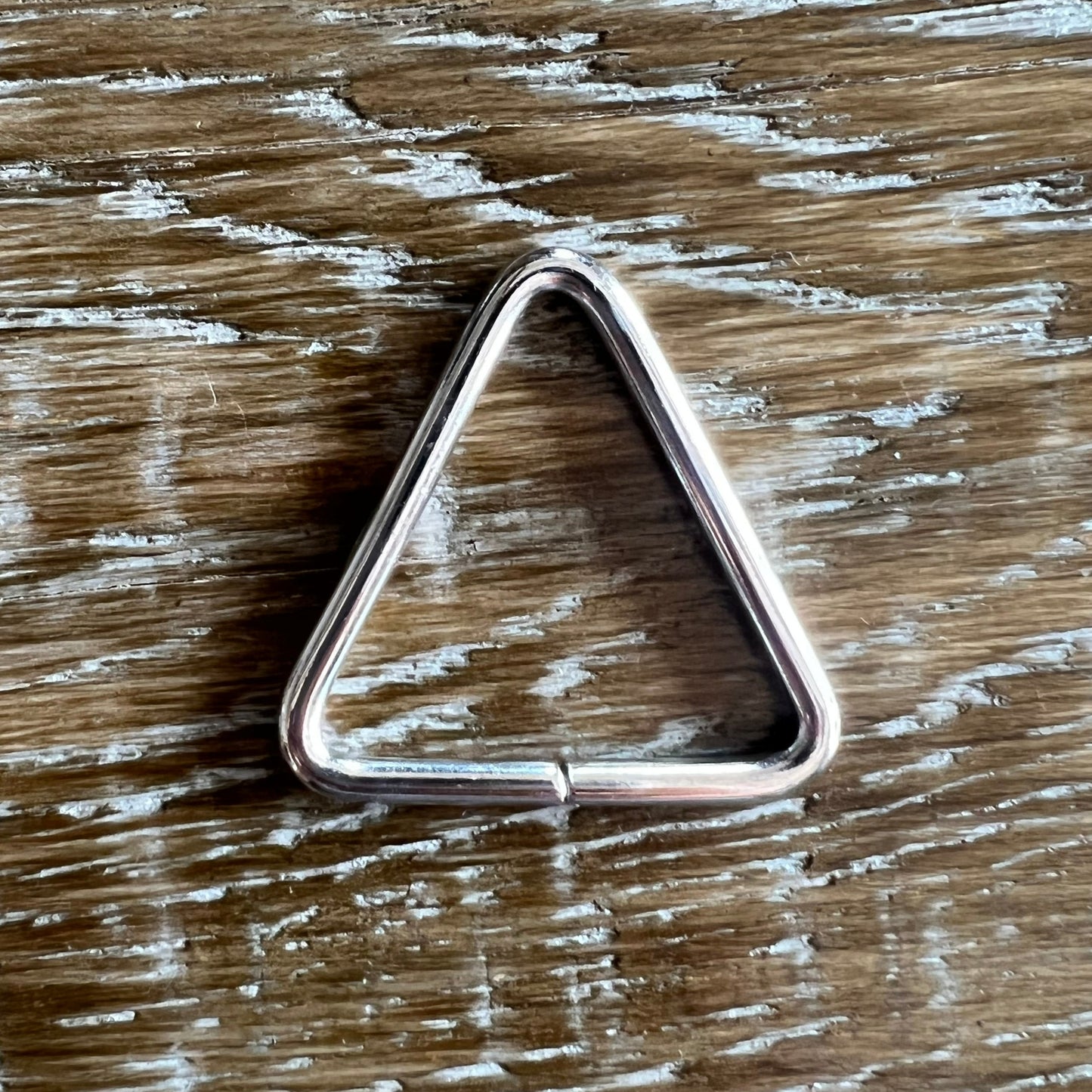 35mm Metal Triangle Ring