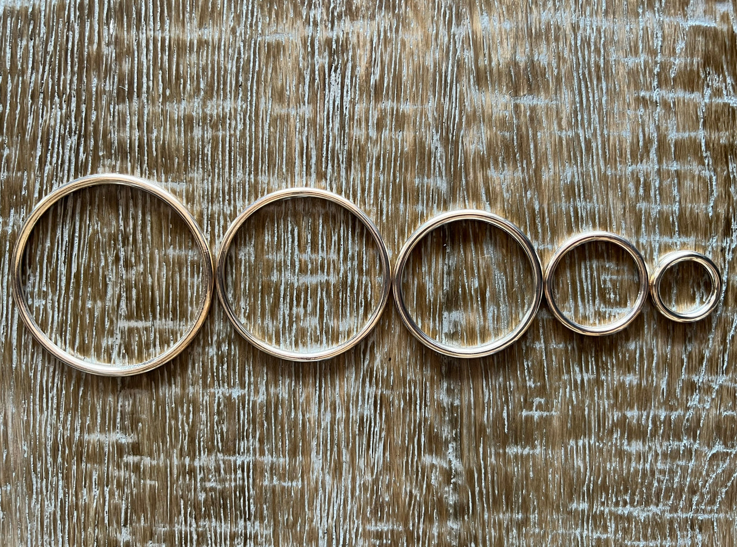 Solid Metal Hoop Ring Gold