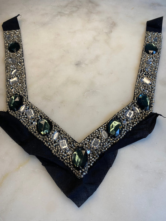 Jewel & Bead Neck Trim