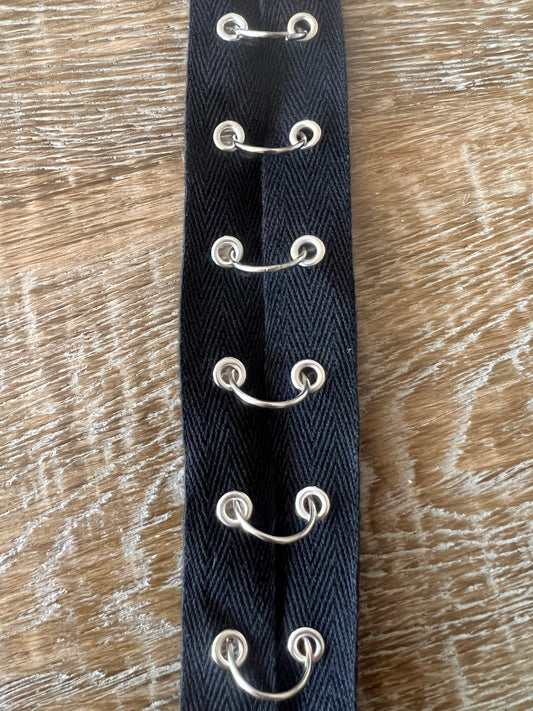 Cotton Eyelet tape Connected with Rings